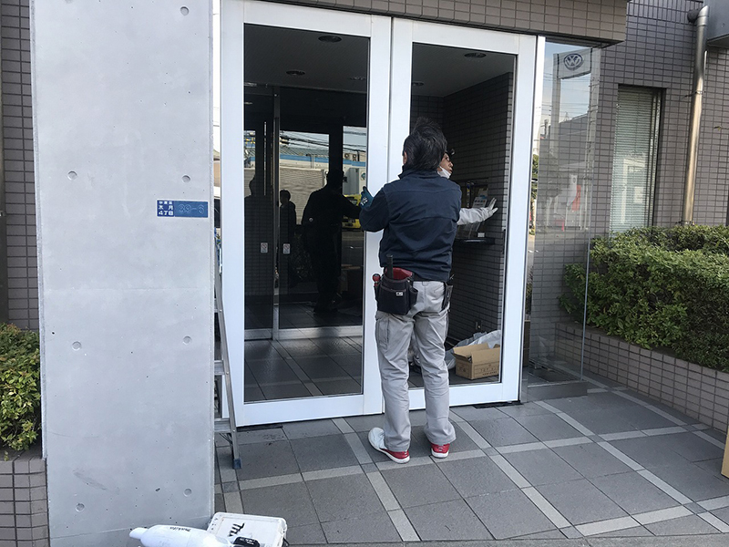 エントランス扉交換